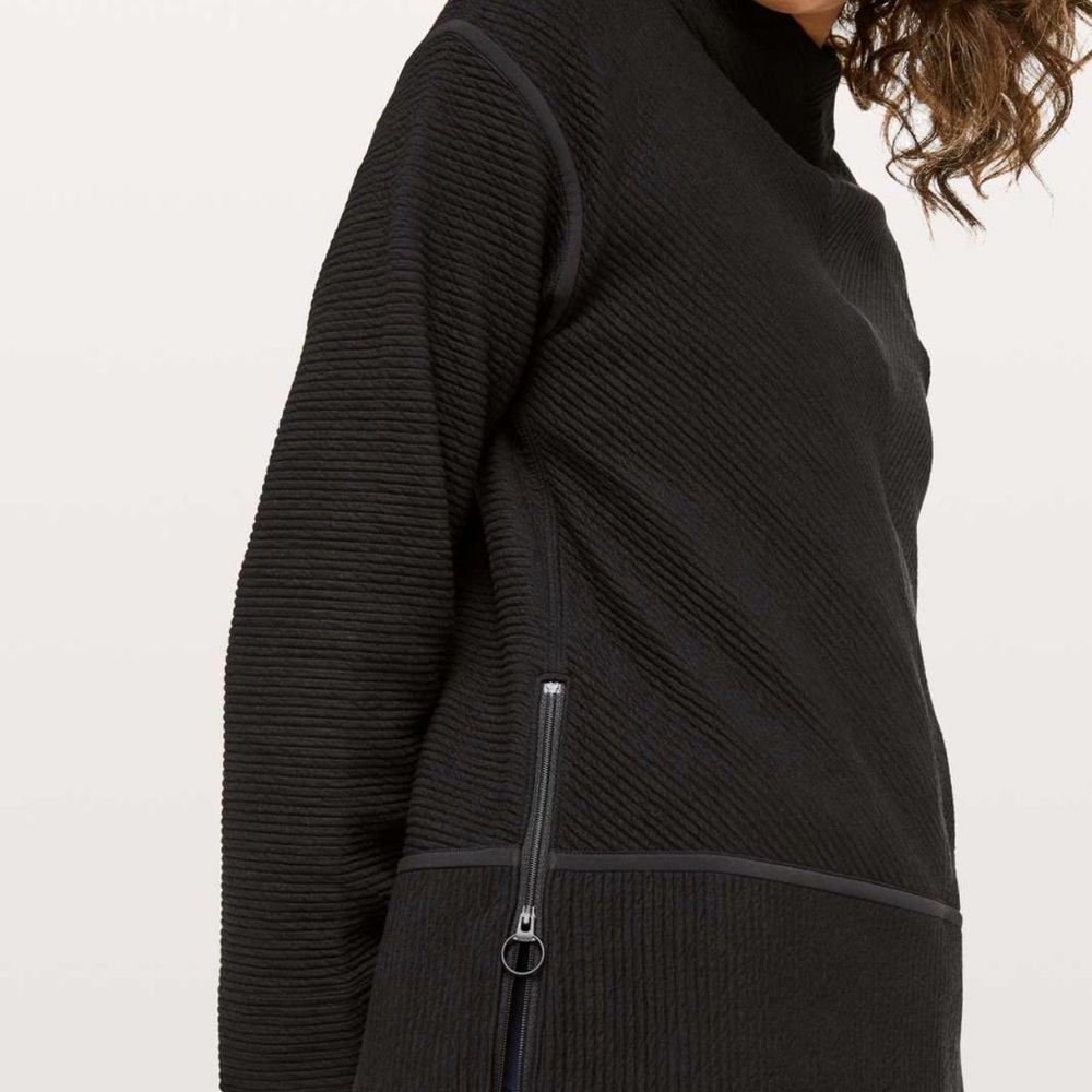 Lululemon repeat mock neck Textured Black Pullover with Side Zip